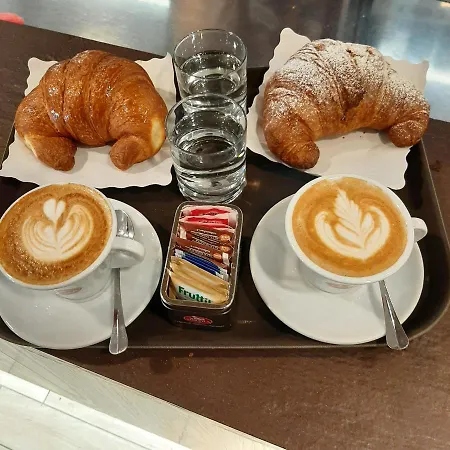 La Casa Di Bea Nocleg ze śniadaniem 3*